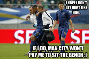 NASRI SUCKS