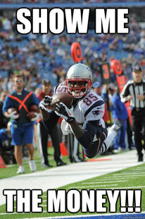 photogenic Brandon Lloyd
