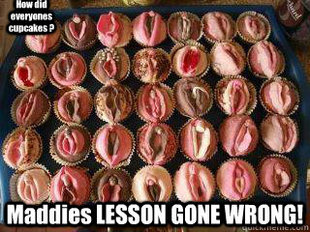Geogia OKeeffe cupcakes